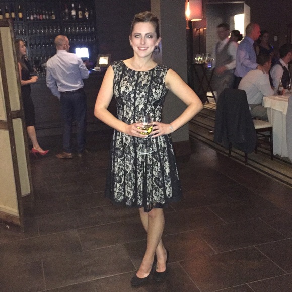 Meet your Posh Ambassadors, Kristen & Ann! - Picture 2 of 3